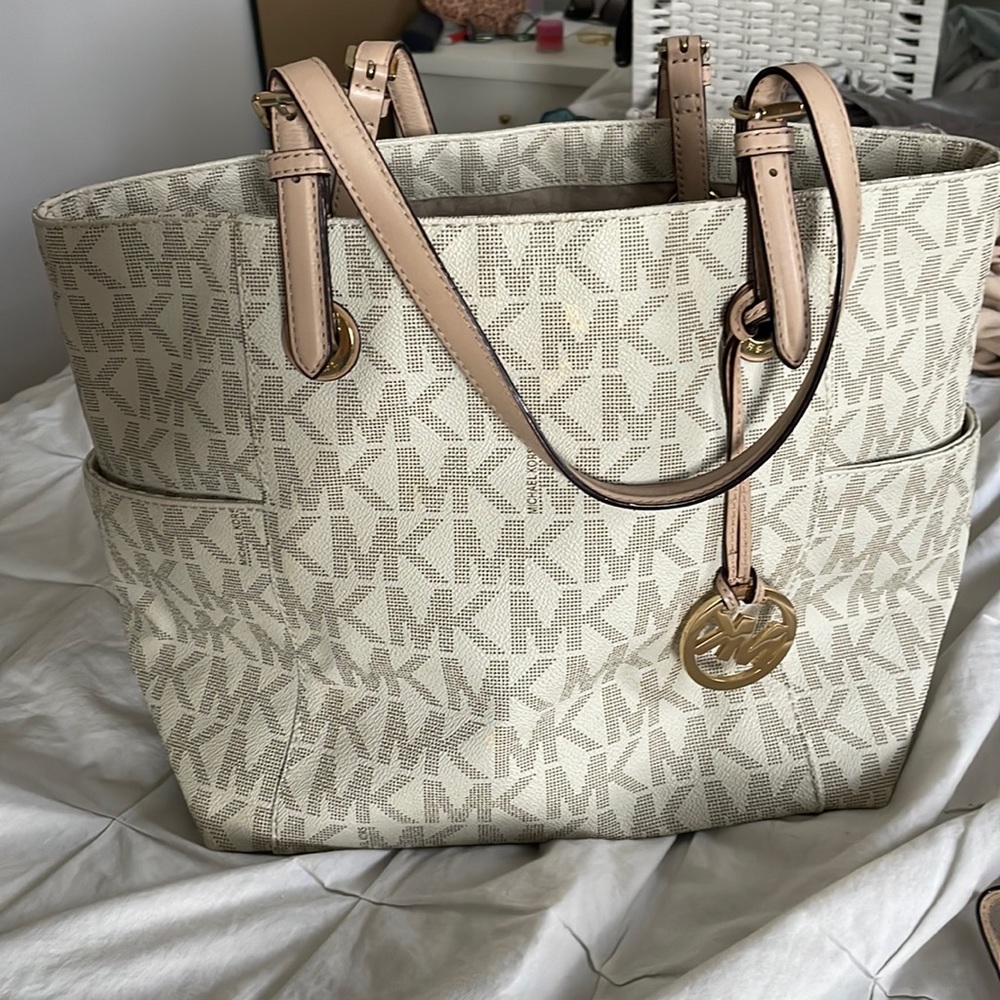 Michael kors tote bag